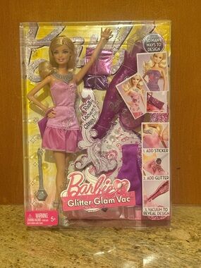 NIB 2010 Barbie Glitter Glam Vac Doll Set - Mattel T7436 - Factory Sealed
